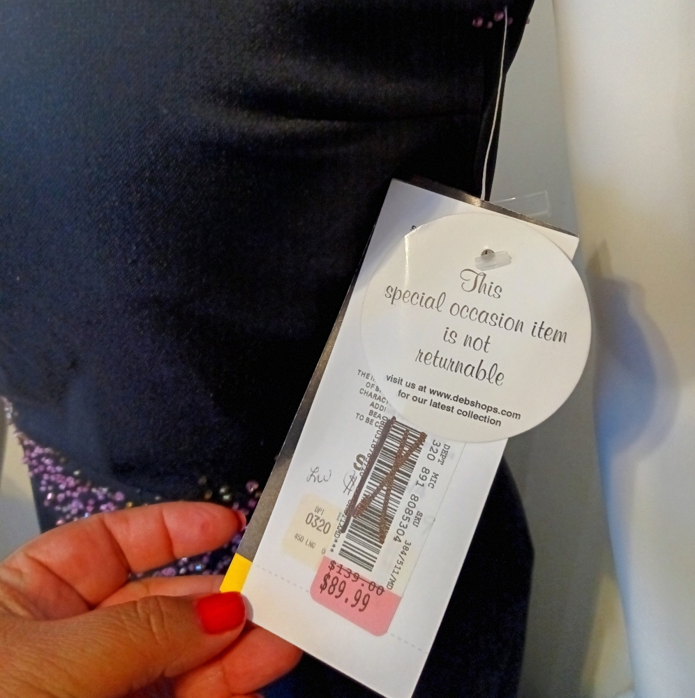 Stunning Long Homecoming /Formal size Small (3/4) - Picture 4 of 6